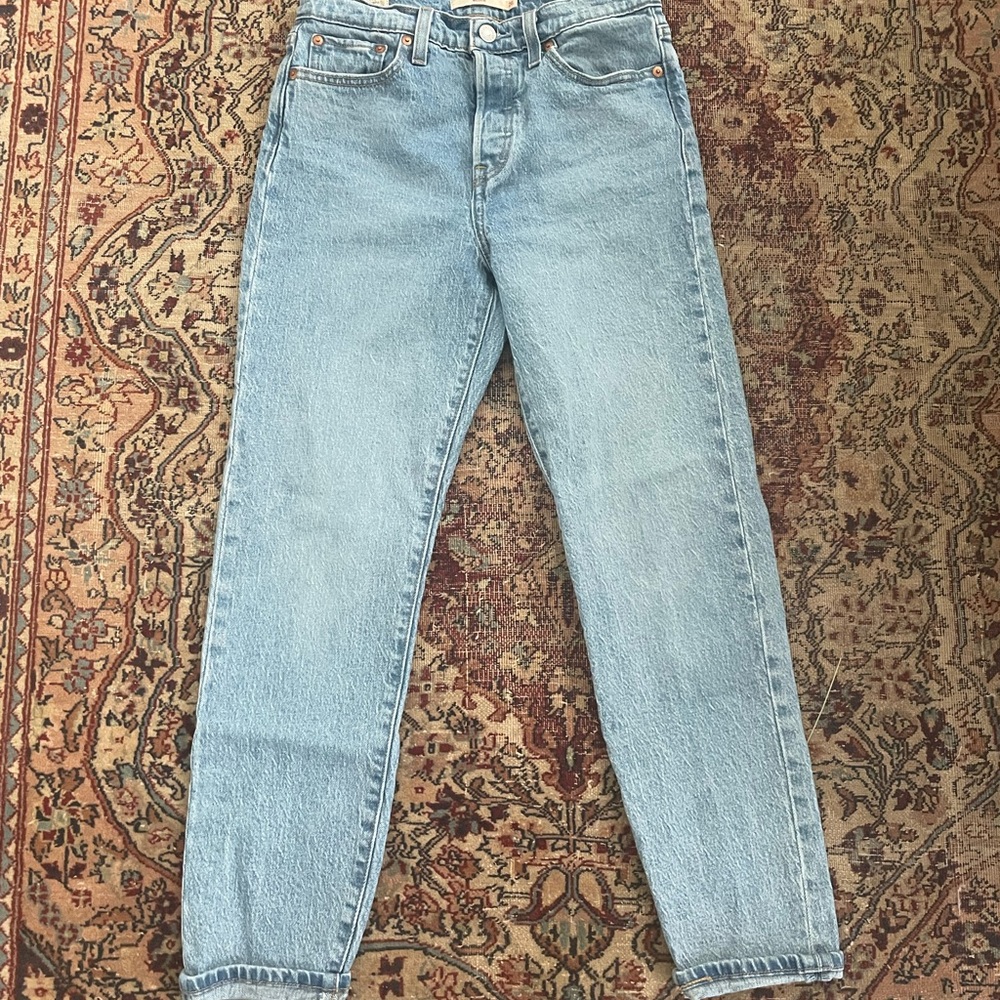 Levi’s Wedgie Jeans